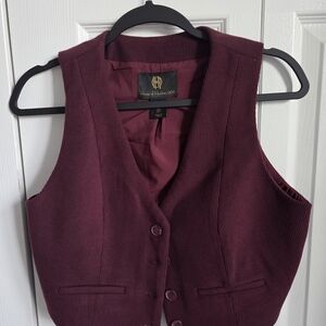 House of Harlow 1960 Burgundy Vest
